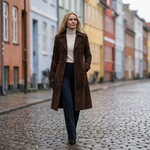 Saga™ – Tidløs Vinterfrakke med Raffineret Fald